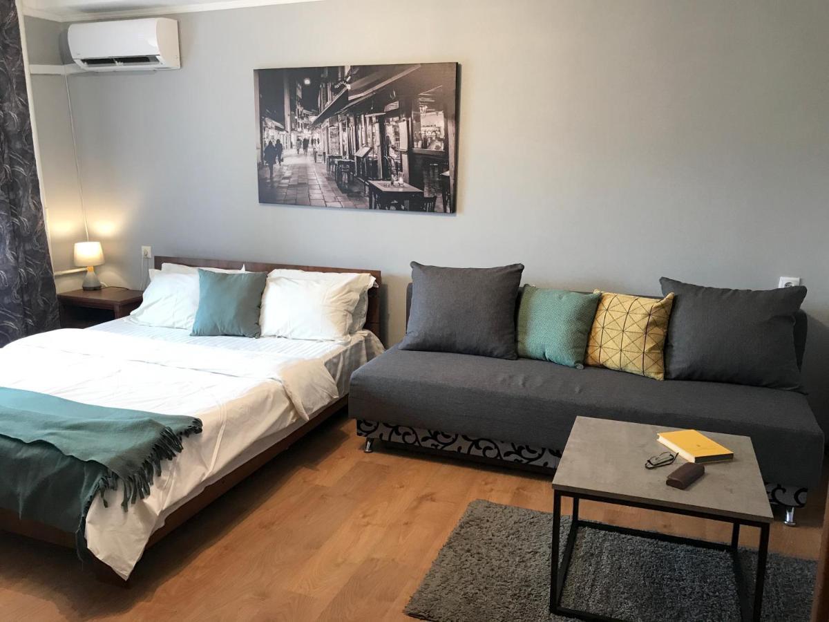 Apartment Olympyska On Velyka Vasylkyvska 45 Kiev Esterno foto